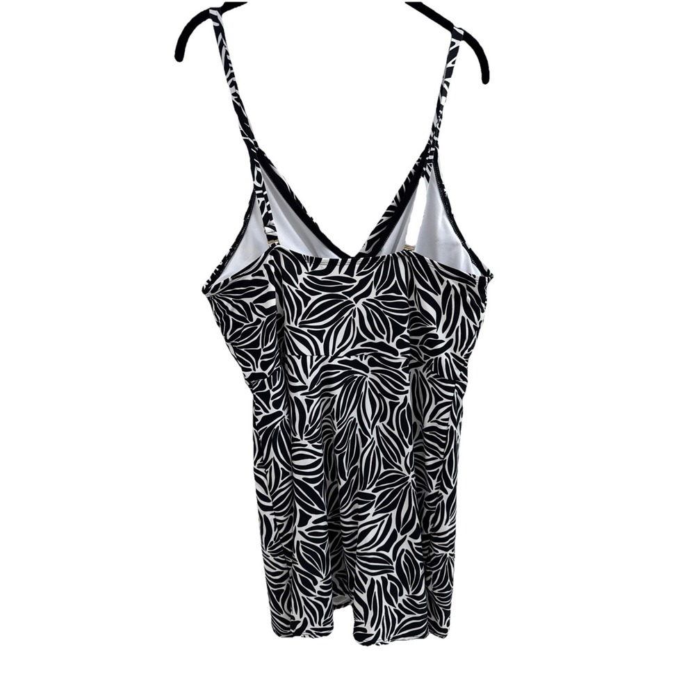 Lands' End V-neck Tulip Wrap Swim Dress Skirt One Piece Suit Black White XXL EUC - Picture 2 of 10